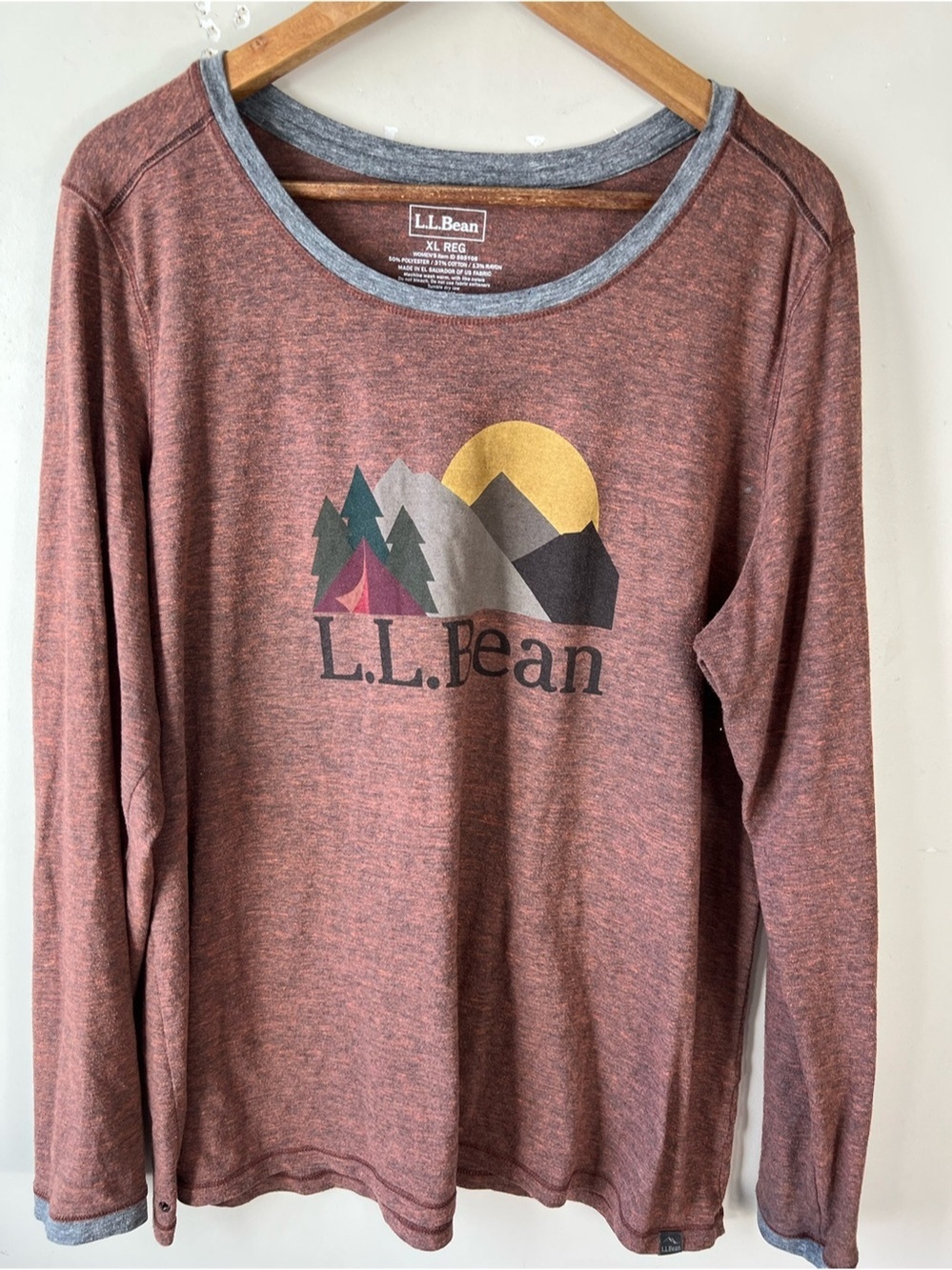 L.L.Bean women's long-sleeve crewneck graphic t-shirt heather brown/mauve Sz XL - Picture 2 of 9